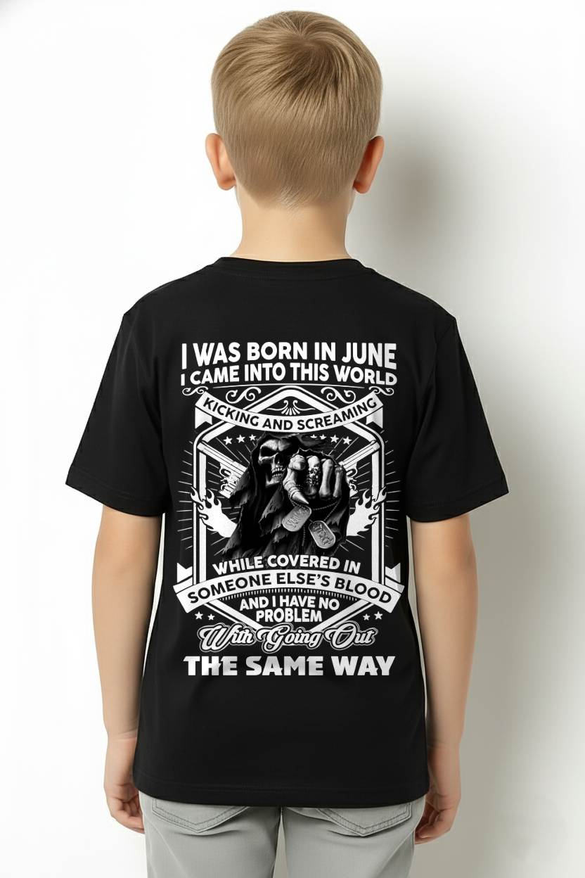 "I CAME INTO THIS WORLD WITH KICKING AND SCREAMING" – COOL T - SHIRT FOR MEN – TIEN06 (SKU2605-395-06)