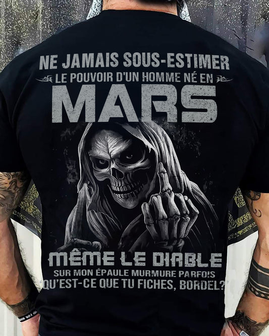 LE POUVOIR D’UN HOMME NÉ EN – T-SHIRT POUR HOMME – DOAN03 (SKU08-61-03)