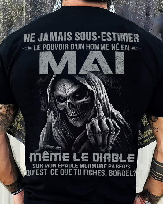 LE POUVOIR D’UN HOMME NÉ EN – T-SHIRT POUR HOMME – DOAN05 (SKU08-61-05)