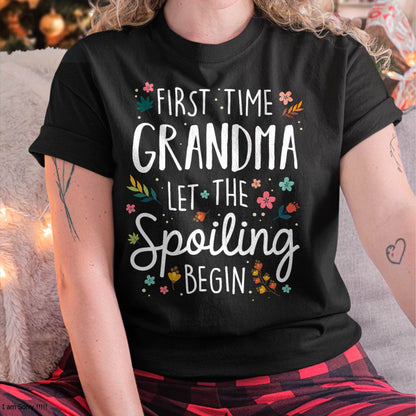 FIRST TIME GRANDMA T-SHIRT – PERFECT GIFT FOR NEW GRANDMAS - TIEN00 (SKU8-GRA00)