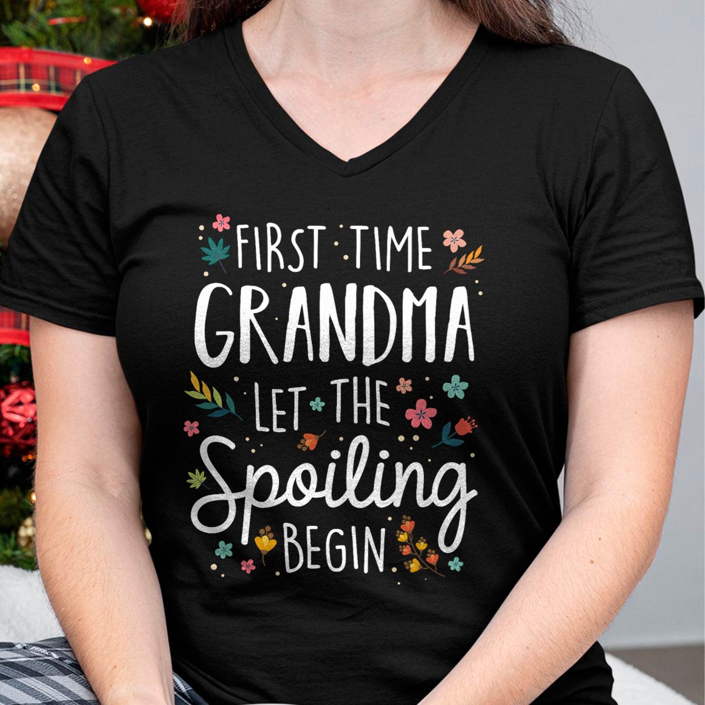 FIRST TIME GRANDMA T-SHIRT – PERFECT GIFT FOR NEW GRANDMAS - TIEN00 (SKU8-GRA00)