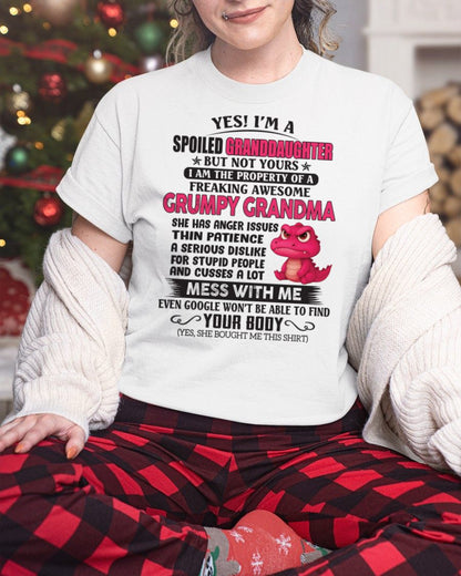 YES, I'M A SPOILED GRANDDAUGHTER - GIFT FROM GRANDMA - TIEN00 (SKU09-96-00)