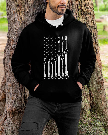 Mechanic Flag American Patriotic Flag Car Mechanic USA Flag T-Shirt - Gift For Mechanic - DOAN (SKUM08-D09)