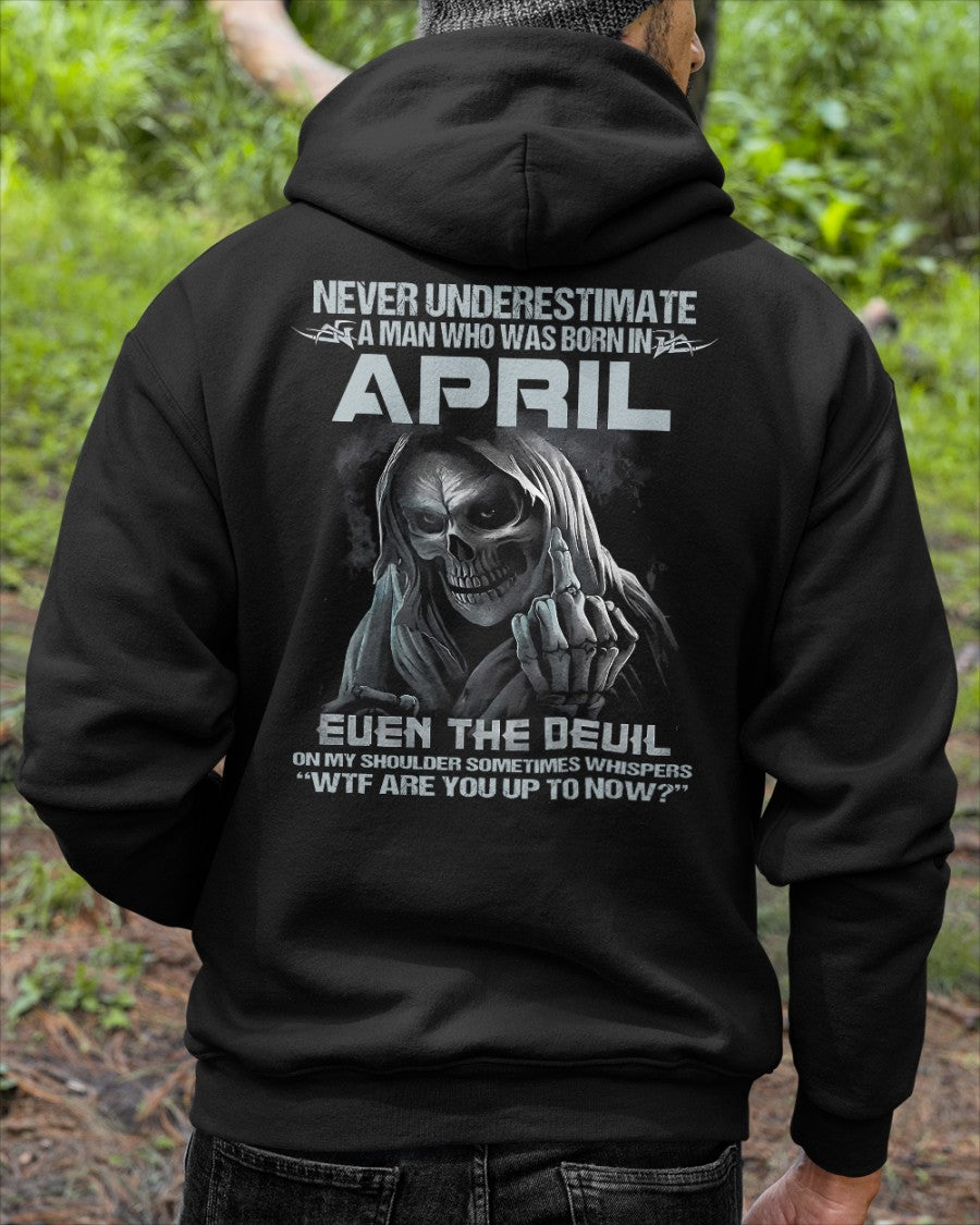 APRIL - NEVER UNDERESTIUNDER A MAN - T-SHIRT FOR MAN - DOAN04 (SKU08-05-04)