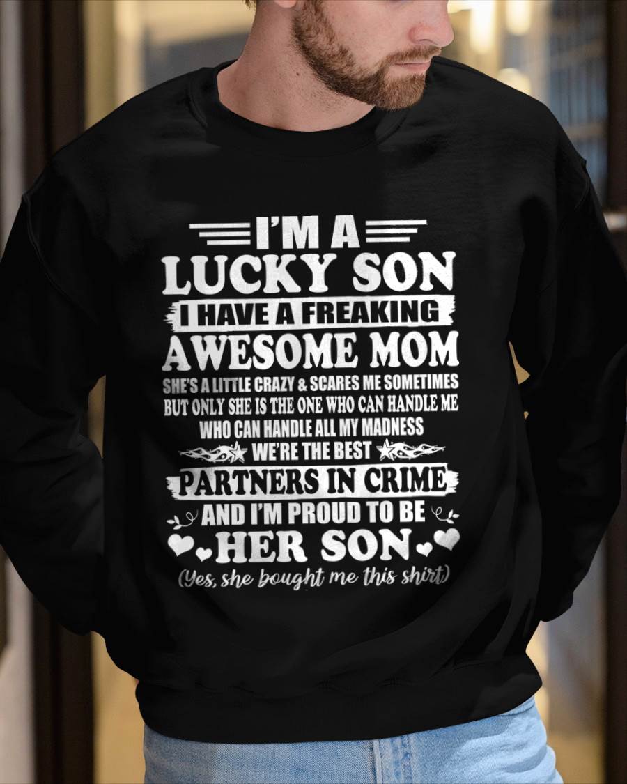 I’m A Lucky Son I Have A Freaking Awesome Mom – Gift For Son  From Mom – DOAN00 (SKU12-204-00)