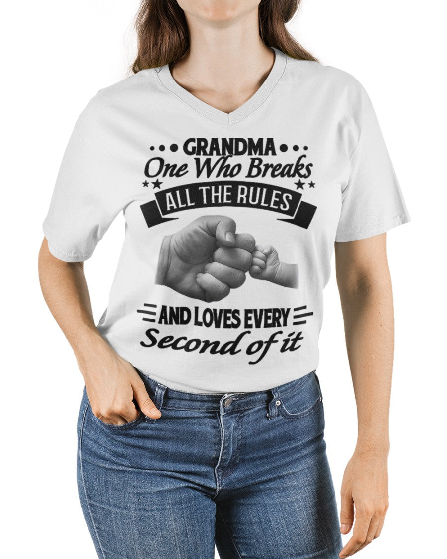 GRANDMA ONE WHO BREAKS ALL THE RULES AND LOVES EVERY SECOND OF IT - from grandma TIEN00