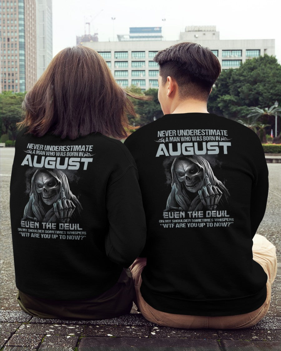 AUGUST - NEVER UNDERESTIUNDER A MAN - T-SHIRT FOR MAN - DOAN08 (SKU08-05-08)
