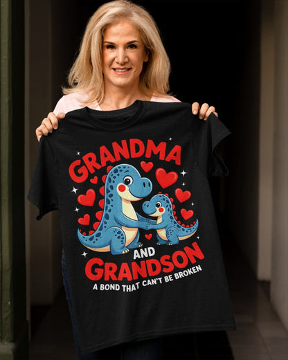 GRANDMA AND GRANDSON A BOND THAT CAN'T BE BROKEN DINOSAUR UNISEX T-SHIRT TIEN00 (SKU-GMS3)