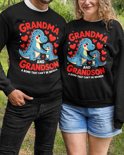 GRANDMA AND GRANDSON A BOND THAT CAN'T BE BROKEN DINOSAUR UNISEX T-SHIRT TIEN00 (SKU-GMS3)