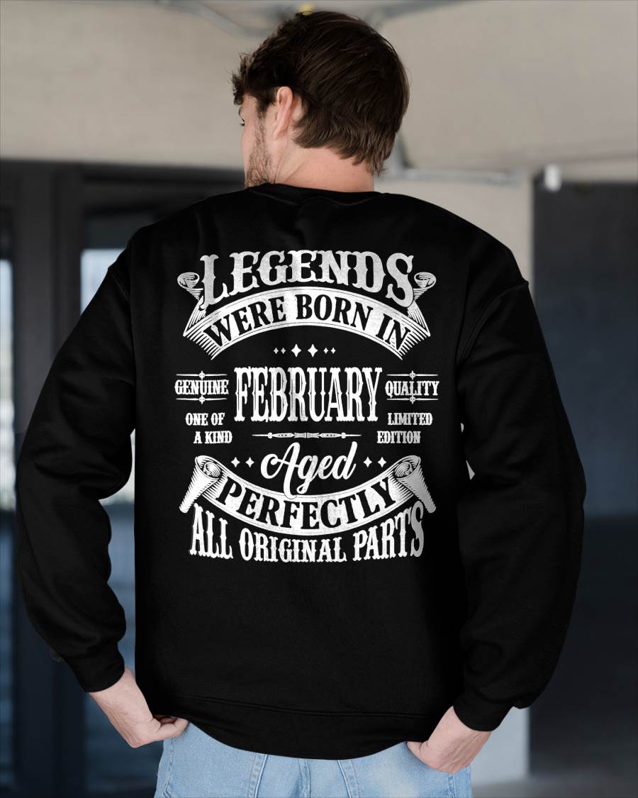 LEGENDS WERE BORN IN FEBRUARY - T-SHIRT FOR MAN - DOAN02 (SKU08-37-02)