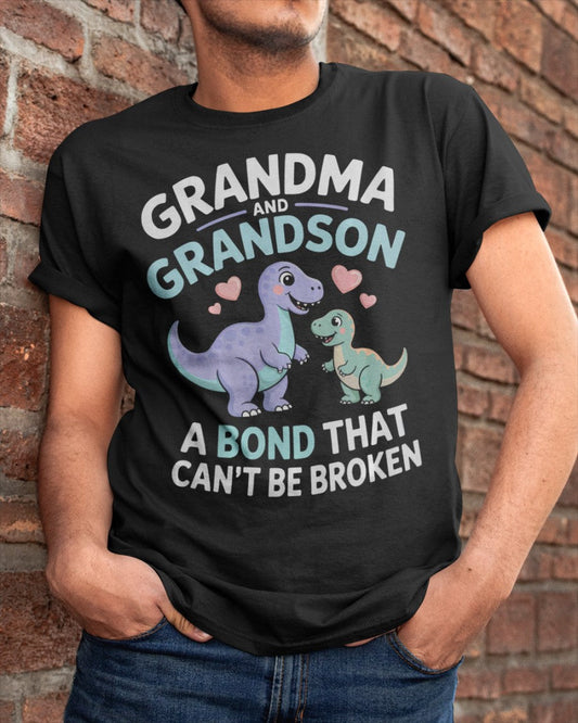GRANDMA AND GRANDSON A BOND THAT CAN'T BE BROKEN DINOSAUR UNISEX T-SHIRT TIEN00 (SKU-GMS4)